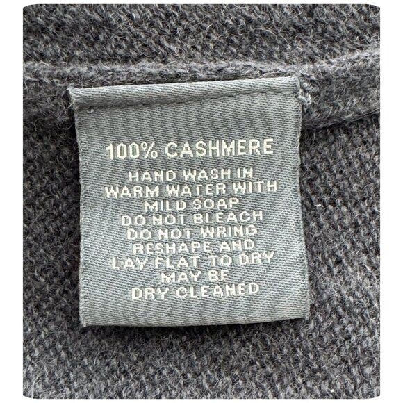 Claudia Nichole 100% Cashmere Sweater Gray & Pink Striped Women's Size Small - Picture 7 of 8